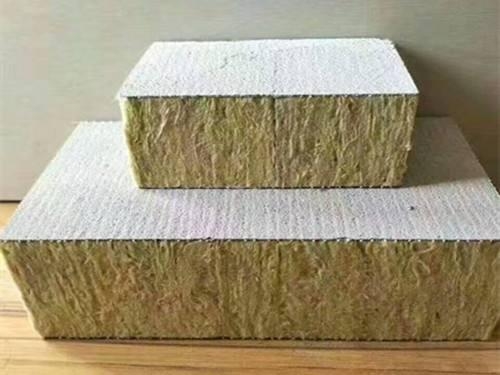 巖棉復(fù)合板的特點